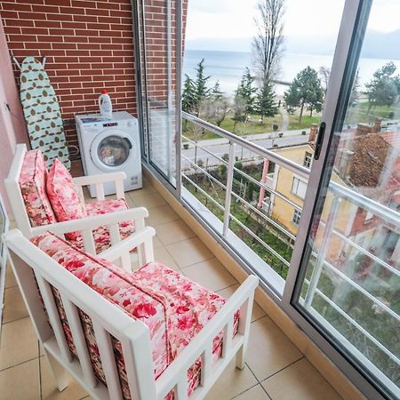 Luxurious Apartment Lake View Поградец Экстерьер фото
