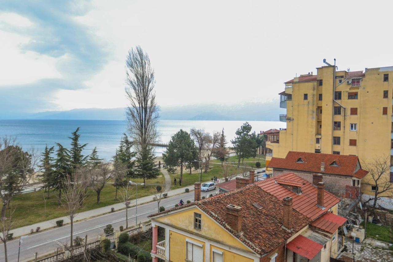 Luxurious Apartment Lake View Поградец Экстерьер фото